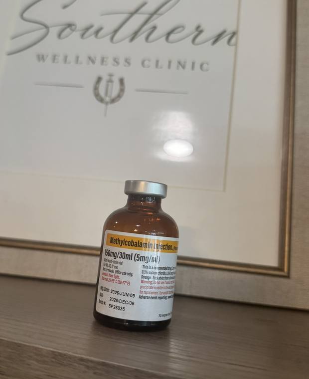 Methylcobalamin B12 injection vial